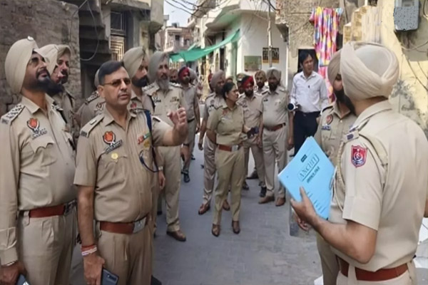 Read more about the article जालंधर में सब्जी विक्रेता ने ASI पर किया हमला, पगड़ी भी उतारी; पुलिस ने किया गिरफ्तार; जानें पूरा मामला