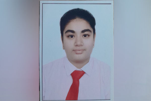 You are currently viewing Innocent Hearts की पलक्षी ने रोशन किया स्कूल का नाम, NEET UG 2025 में हासिल की 4392 ऑल इंडिया रैंक