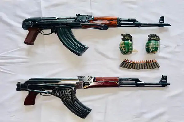 Read more about the article पंजाब में BKI की बड़ी आतंकी साजिश नाकाम, गुरदासपुर के जंगल से AK-47 और हैंड ग्रेनेड बरामद