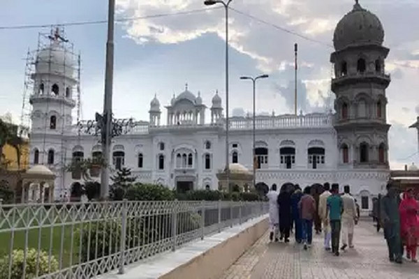 You are currently viewing केंद्र ने श्री ननकाना साहिब यात्रा रोकी, SGPC ने जताया कड़ा विरोध; इन कारणों का दिया हवाला