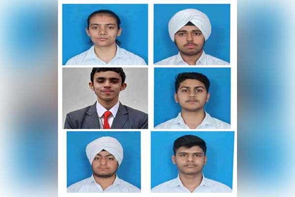 Read more about the article Innocent Hearts के छात्रों ने JEE Main 2026 में किया शानदार प्रदर्शन; तनीश शर्मा ने हासिल किया 99.865 परसेंटाइल