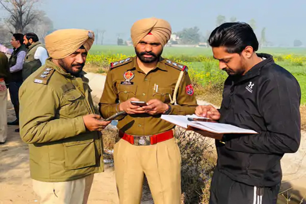 Read more about the article प्रवासियों को निशाना बनाने वालों का मोगा में एनकाउंटर, पुलिस की गोली से एक शूटर घायल; साथी भी काबू