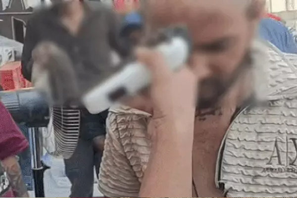 Read more about the article चोरी के शक में खंभे से बांधा, सिर मुंडवाया और फिर… पंजाब में भीड़ का तालिबानी इंसाफ, वीडियो वायरल