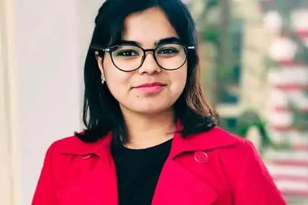 Read more about the article कनाडा में पंजाब की बेटी की रहस्यमयी मौत, पार्क की बेंच पर बैठी थी अनमोल… और अचानक थम गईं सांसें