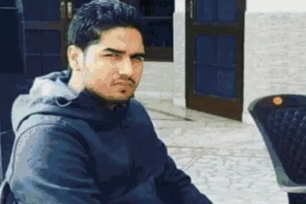 Read more about the article पंजाब में विदेशी नंबर से व्हाट्सएप कॉल और फेसबुक लाइव पर धमकी… आतंकी अर्श डल्ला के नाम से खौफ में परिवार