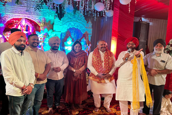 Read more about the article जय मां छिन्नमस्तिका सेवा सोसाइटी द्वारा धूमधाम से मनाया गया 23वां वार्षिक जागरण