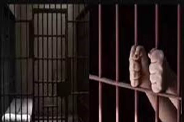 Read more about the article पंजाब की जेलों में बेकाबू हुए हालात और अमृतसर जेल ने खड़े किए हाथ, अंदर का सच जानकर हाईकोर्ट भी सन्न