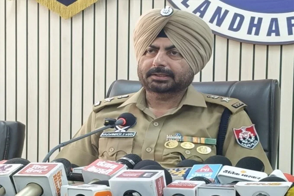 You are currently viewing जालंधर में पुलिस रेड के दौरान हुई लवप्रीत की मौत के मामले की जांच पूरी, SSP ने किया बड़ा खुलासा