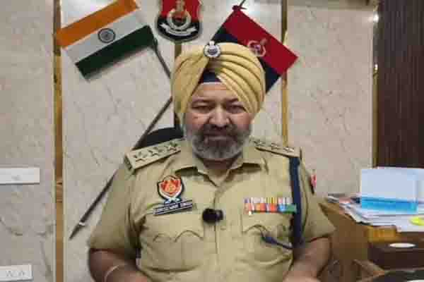 Read more about the article पंजाब पुलिस के DSP पर गिरी गाज, JE को ड्रग्स केस में फंसाने की रची थी साजिश; गुरसेवक सिंह बराड़ के खिलाफ FIR दर्ज