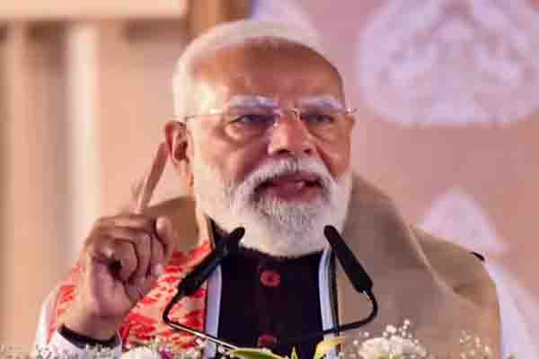Read more about the article PM मोदी के चंडीगढ़ दौरे से पहले बम ब्लास्ट की धमकी, हाई अलर्ट पर सुरक्षा एजेंसियां; पुलिस ने आरोपी को घर से दबोचा