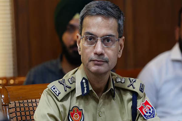 Read more about the article एक ही रात में 8 चोरियों से आहत AAP सांसद ने सुरक्षा लौटाने की जताई इच्छा, DGP को लिखा पत्र