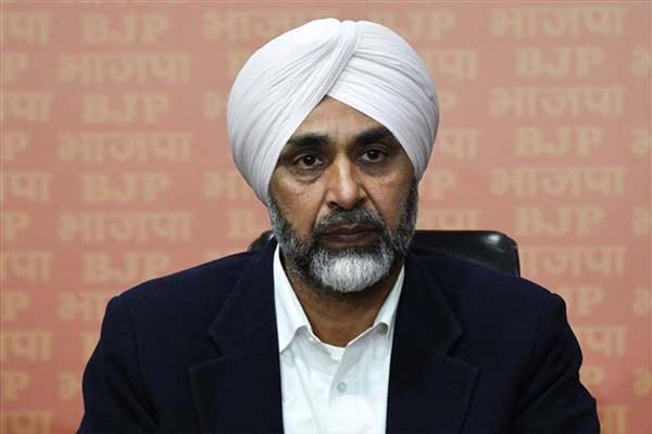 Read more about the article BJP का बड़ा दांव,  नितिन नवीन ने मनप्रीत बादल का बढ़ाया कद, किया राष्ट्रीय टीम में शामिल, पंजाब के इन 3 नेताओं को मिली केंद्रीय टीम में बड़ी जिम्मेदारी