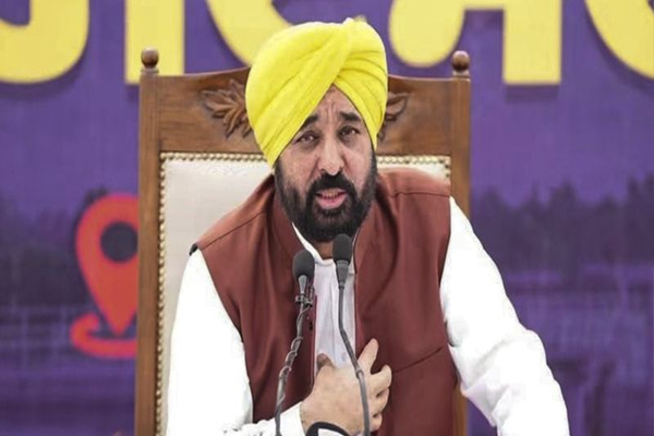 Read more about the article बंगला साहिब गुरुद्वारे में पुलिस कार्रवाई पर भड़के CM मान, AAP ने मांगा गृह मंत्री अमित शाह का इस्तीफा
